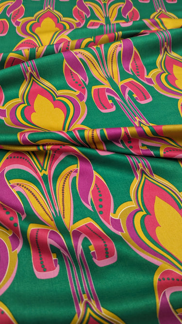 Arabia Fleur de Lys, 100% Viscose, Sateen