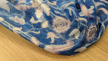 Paisley Grove A, 100% Cotton, Batiste with Gold Foil