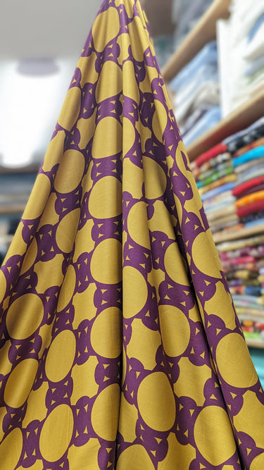 Retro Circles B, 100% Viscose, Sateen